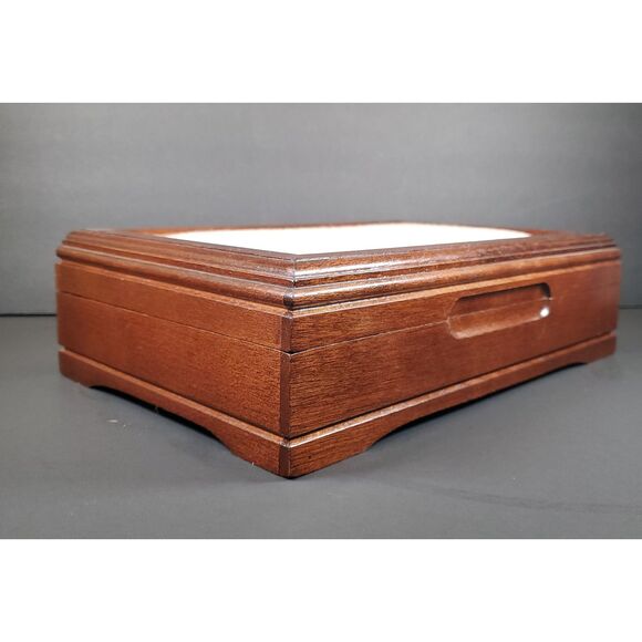 Vintage Mahogany Wood Jewelry Box Women’s Keepsake Box - Picture 3 of 9